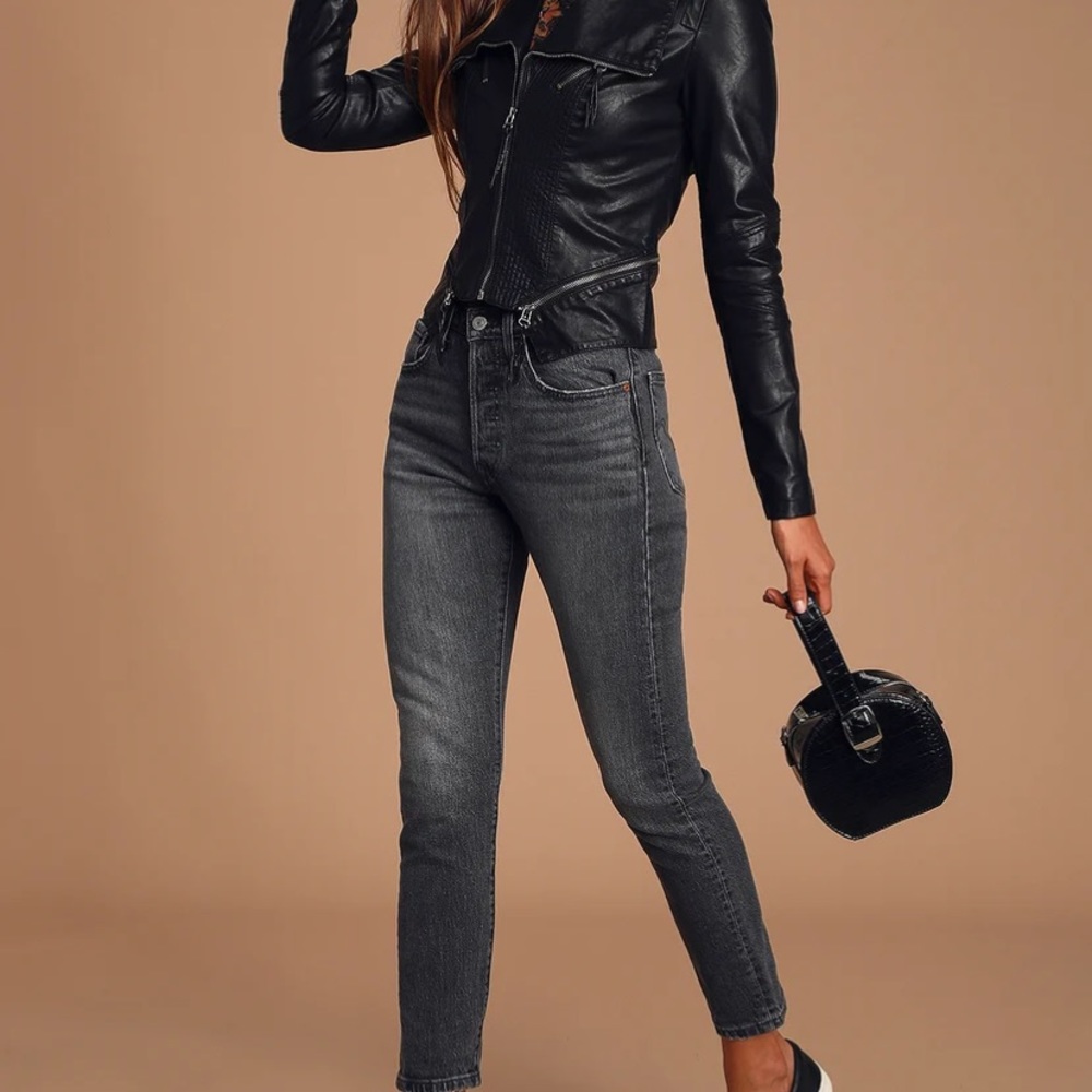Lulus Black vegan leather jacket - Picture 4 of 6